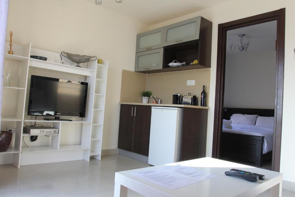 Allenby Bauhaus Apartments Tel Aviv Ruang foto